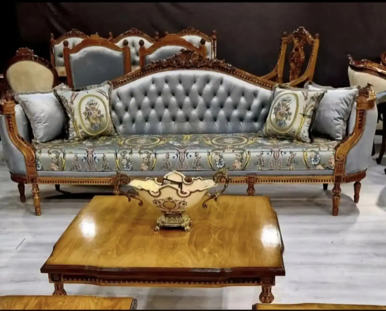 مبل سلطنتی کلاسیک کاریزمTZ777|مبلمان خانگی و میز عسلی|تهران, شهرک ولیعصر جنوبی|دیوار