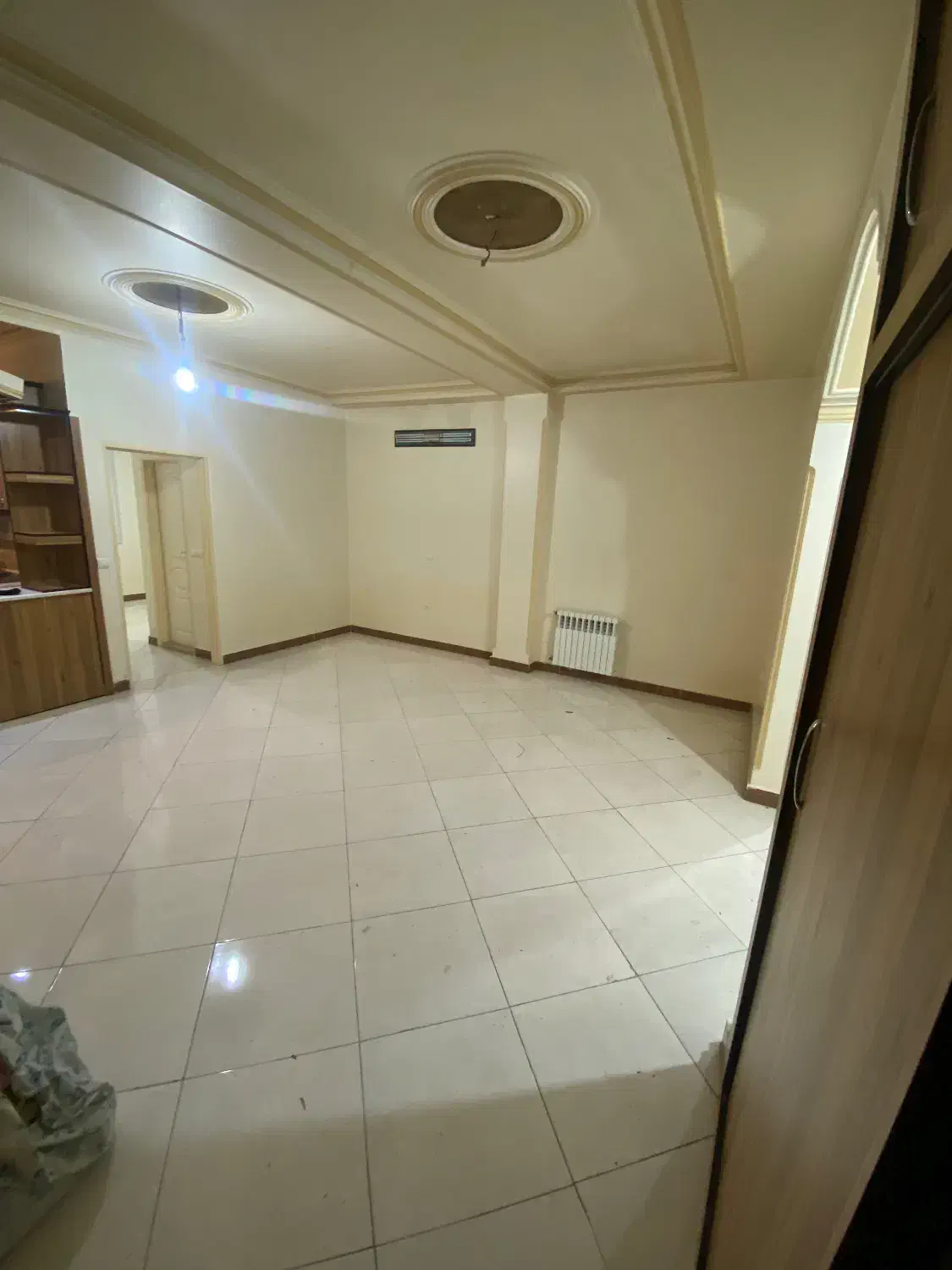 آپارتمان ۶۳متری بلور سازی