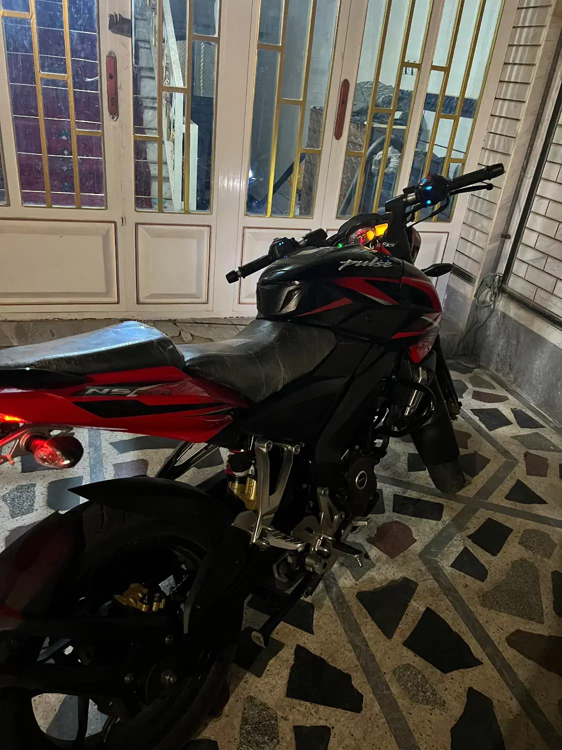 Ns200|موتورسیکلت|دزفول, |دیوار