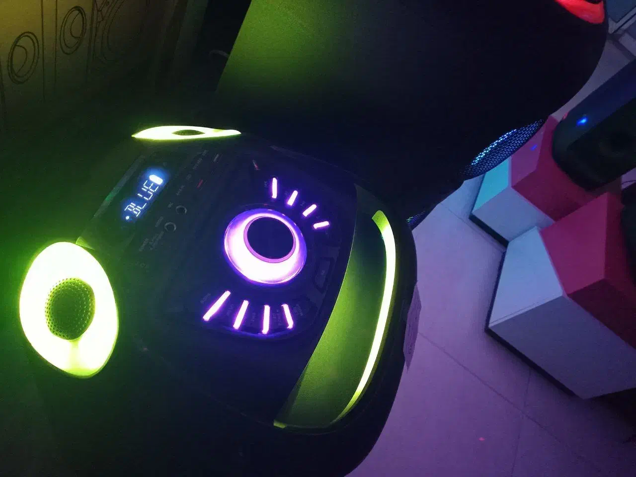 فروش ویژه اسپیکر شارژی مکسیدر 1017 بمناسبت شب یلدا|سیستم صوتی خانگی|مشهد, جاهد شهر|دیوار