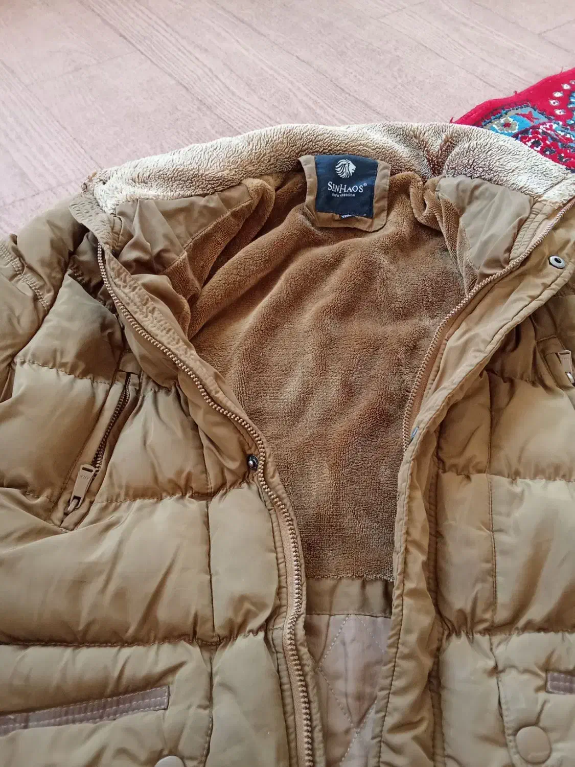 کاپشن زمستانی|لباس|شوط, |دیوار