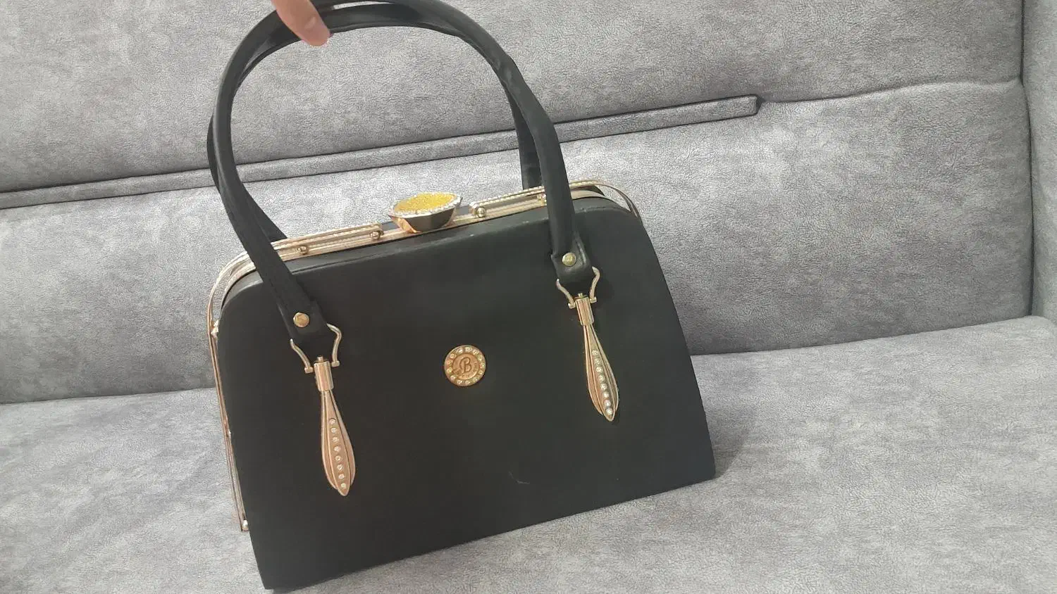 دو عدد کیف دستی|کیف، کفش، کمربند|مشهد, شیرودی|دیوار