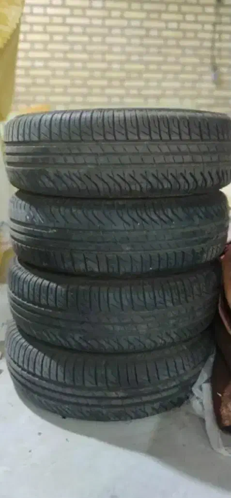 لاستیک|قطعات یدکی و لوازم جانبی|قم, دروازه ری|دیوار