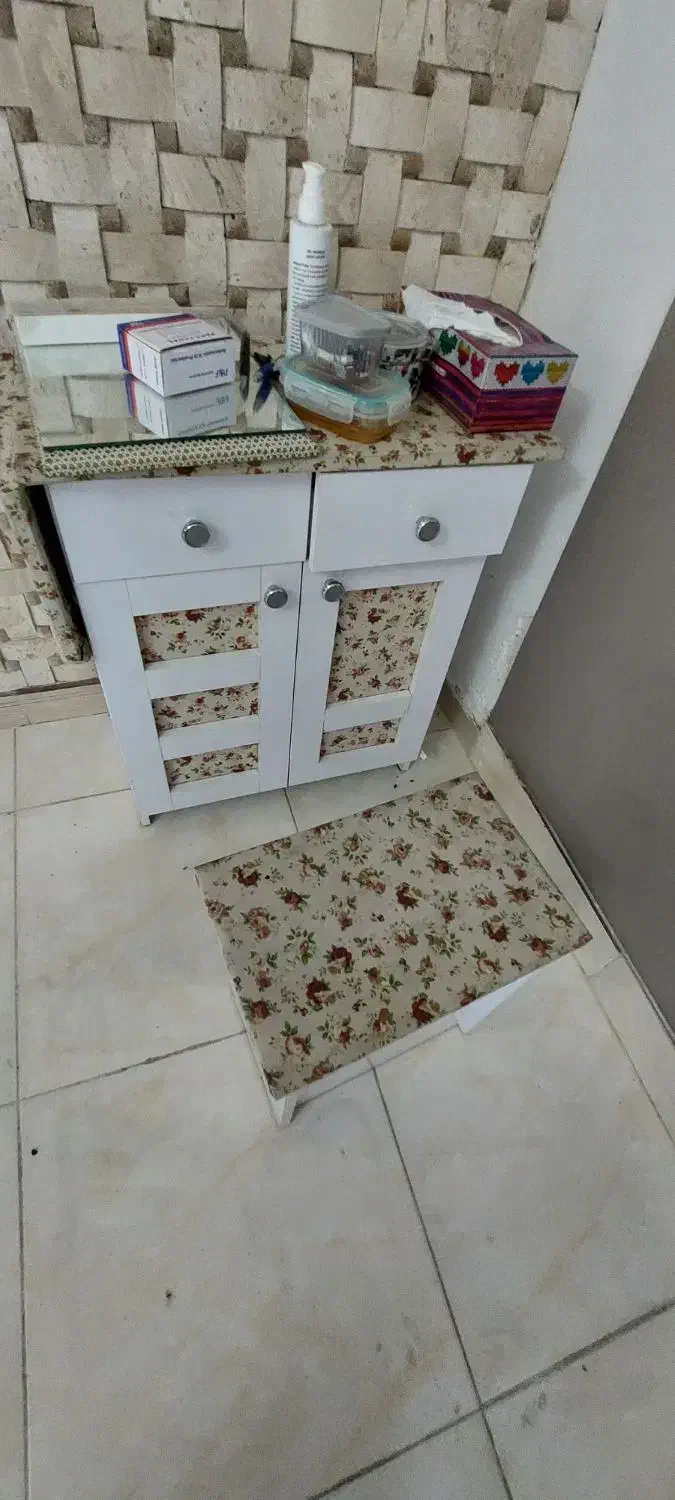 کمد و اینه|جاکفشی، کمد، دراور|نوشهر, |دیوار