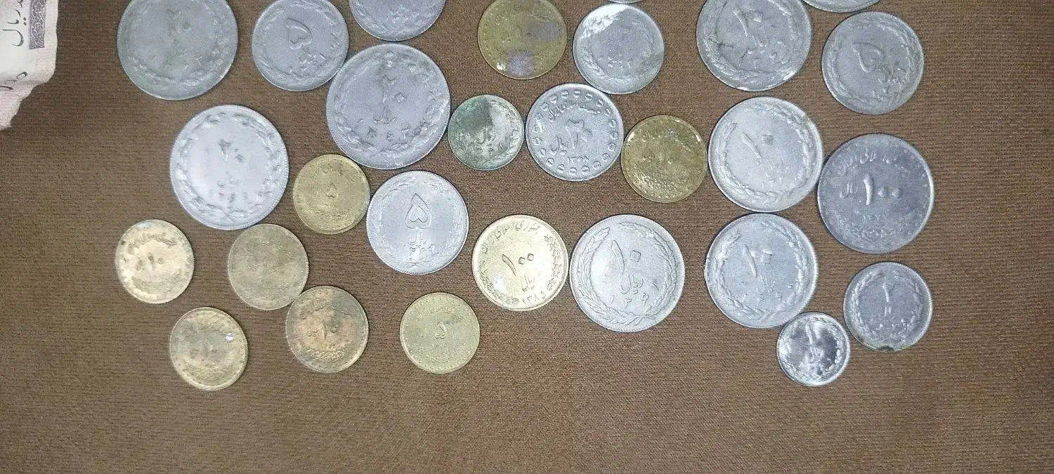 تعدادی سکه ی قدیمی|کلکسیون سکه، تمبر، اسکناس|مشهد, ویلاشهر|دیوار