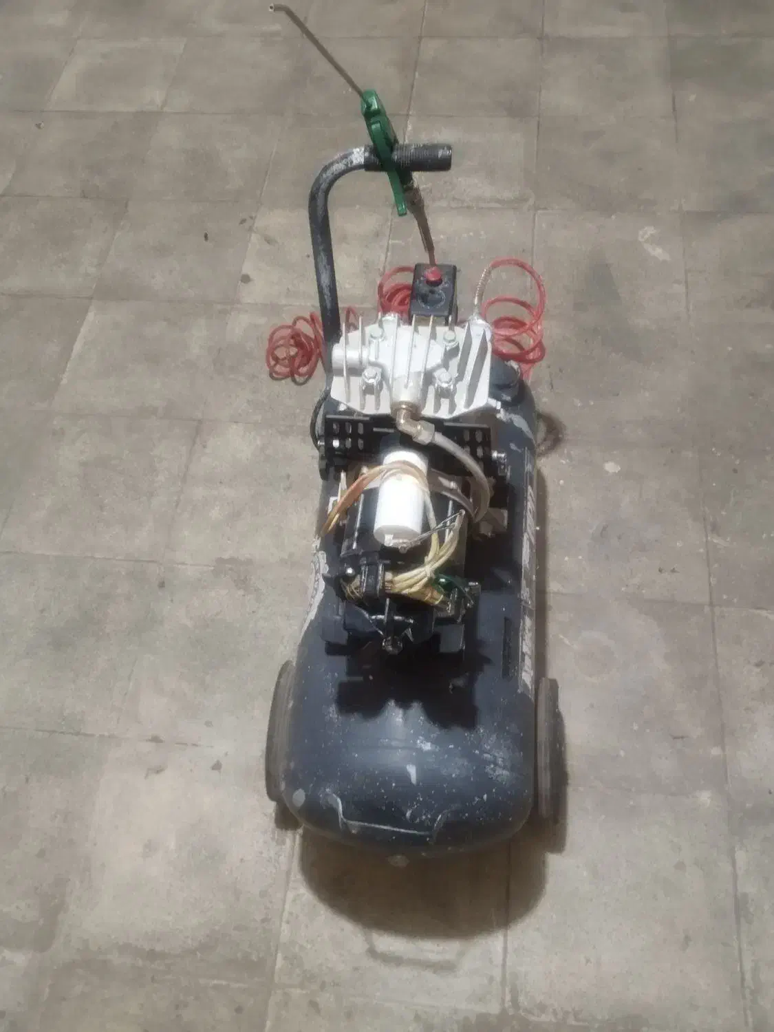 تجهیزات و صنعتی|ماشینآلات صنعتی|اندیشه, اندیشه فاز ۴|دیوار