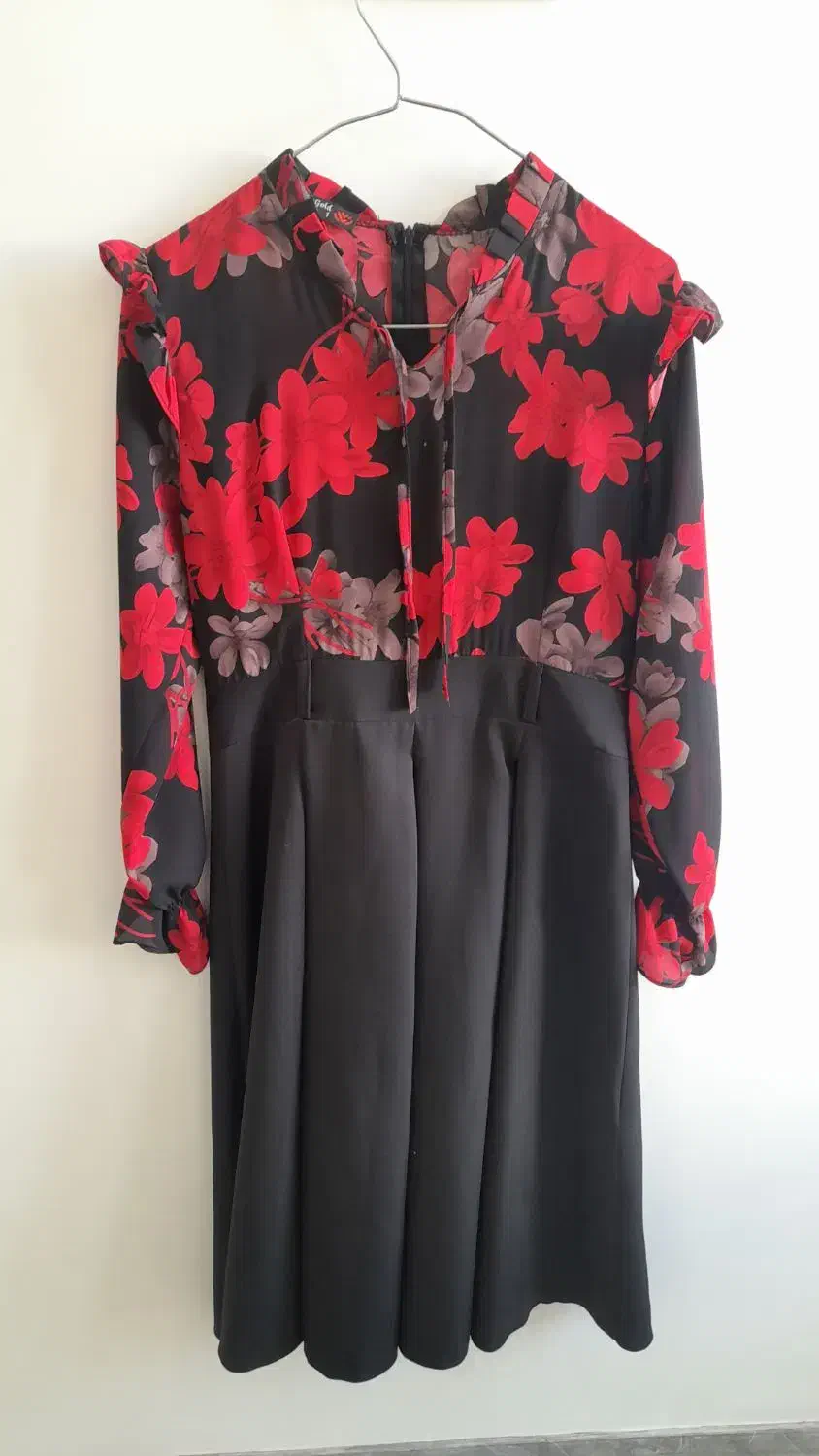 لباس|لباس|شاهرود, |دیوار