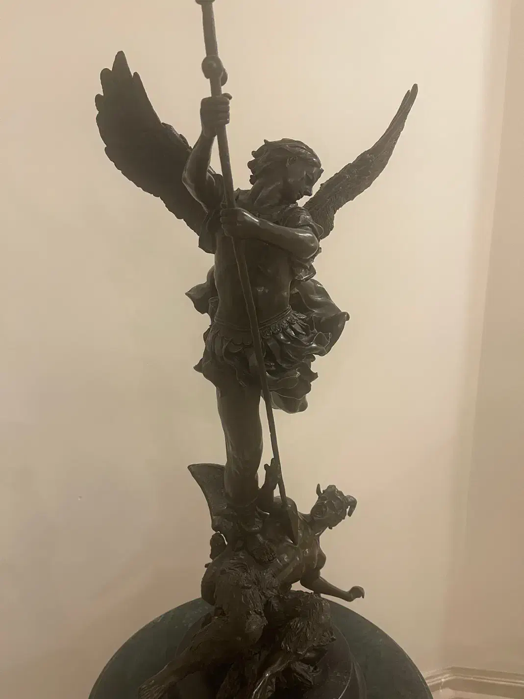مجسمه برنز معروف فرشته دیوکش|مجسمه، تندیس، ماکت|تهران, قیطریه|دیوار