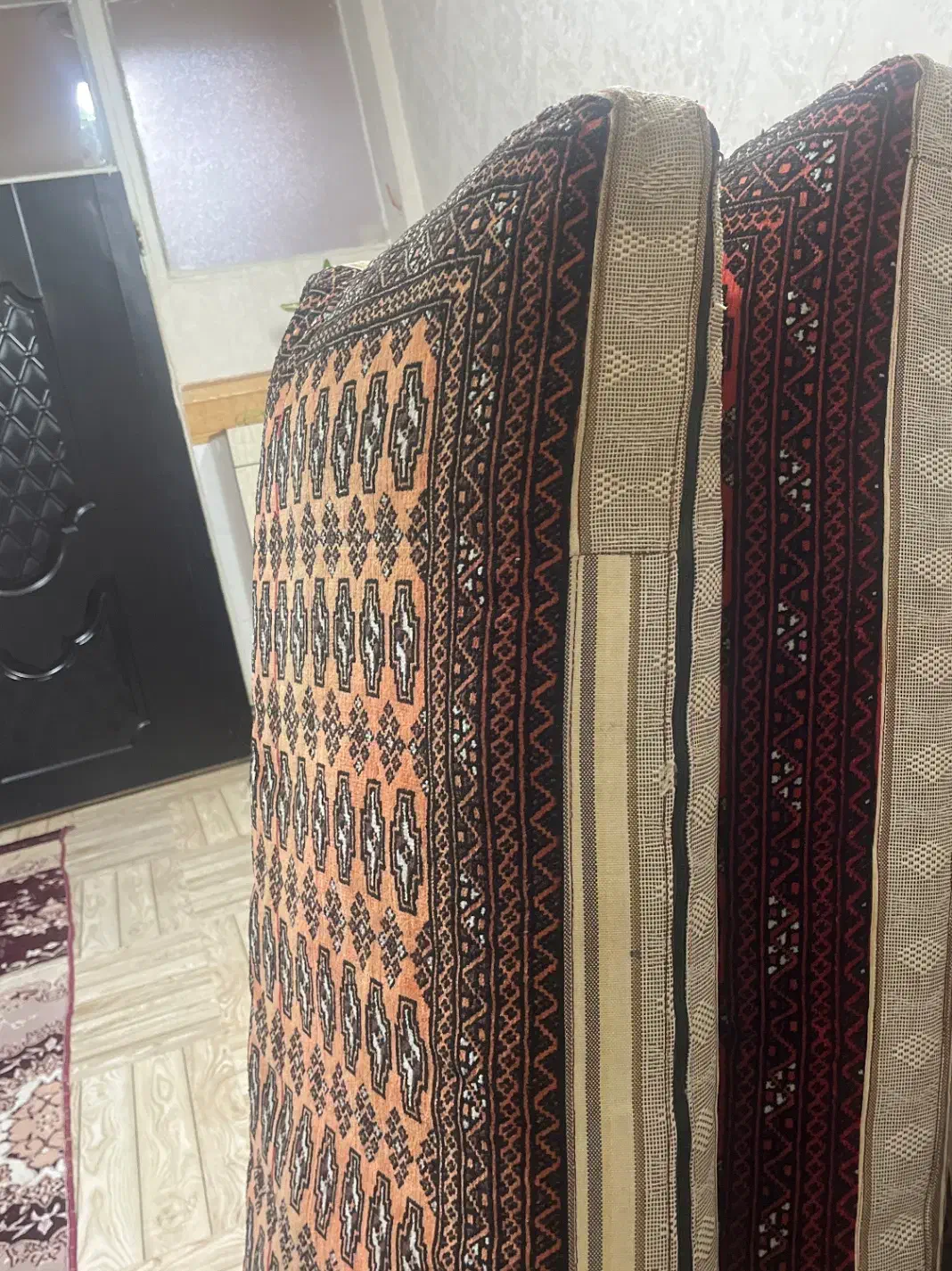 پشتی تمیز|پشتی|اراک, |دیوار