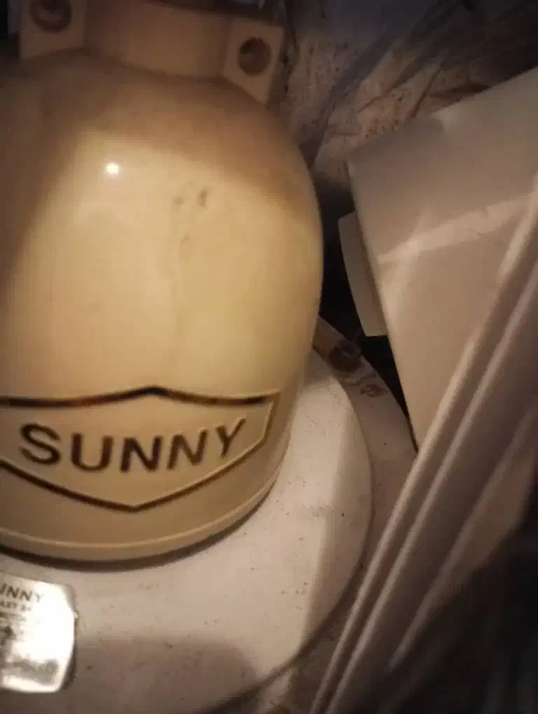 پنکه سقفی موتور بزرگ|پنکه و تصفیه‌کنندهٔ هوا|ساری, |دیوار