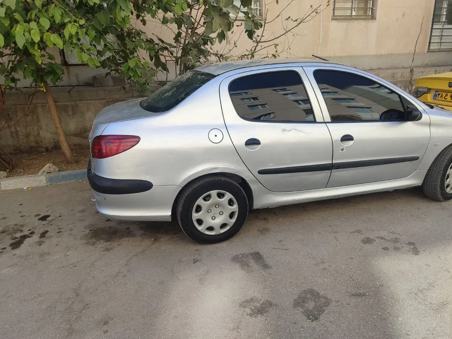 فروشی 206|خودرو سواری و وانت|کرمانشاه, |دیوار