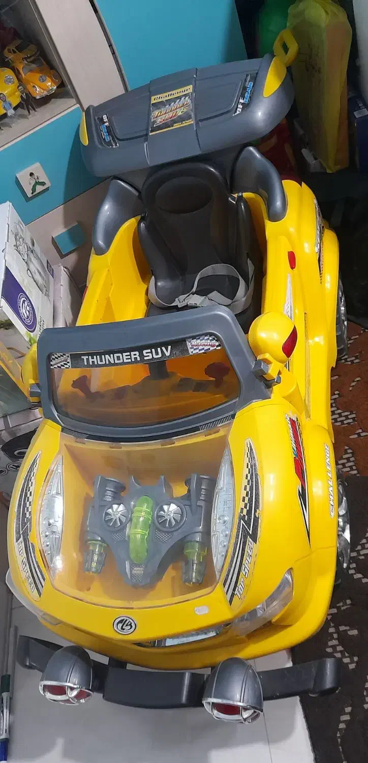 ماشین دو موتوره.کنترل دار.شارژی|اسباببازی بچه|شاهینشهر, شهرک ردانی پور|دیوار