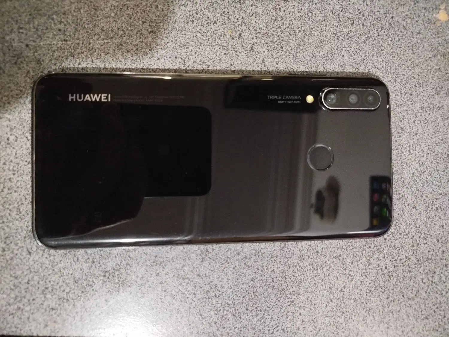 P30 LITE|موبایل|بافق, |دیوار