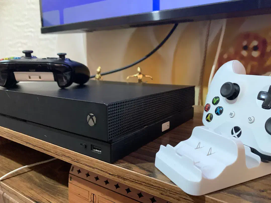 کنسول Xbox one x|کنسول، بازی ویدئویی و آنلاین|الشتر, |دیوار