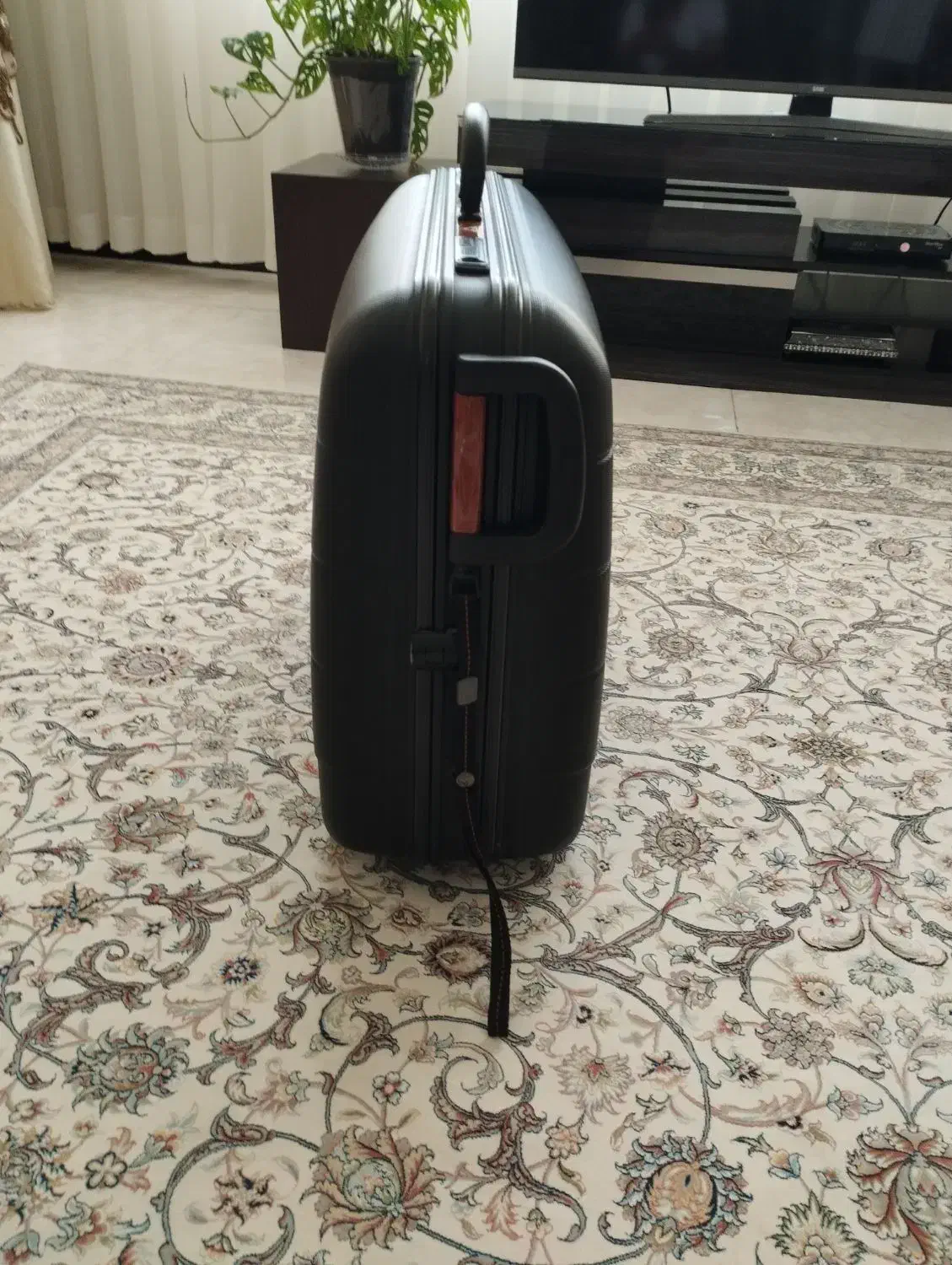 چمدان کرون|کیف، کفش، کمربند|اسلام‌شهر, شهرک واوان|دیوار