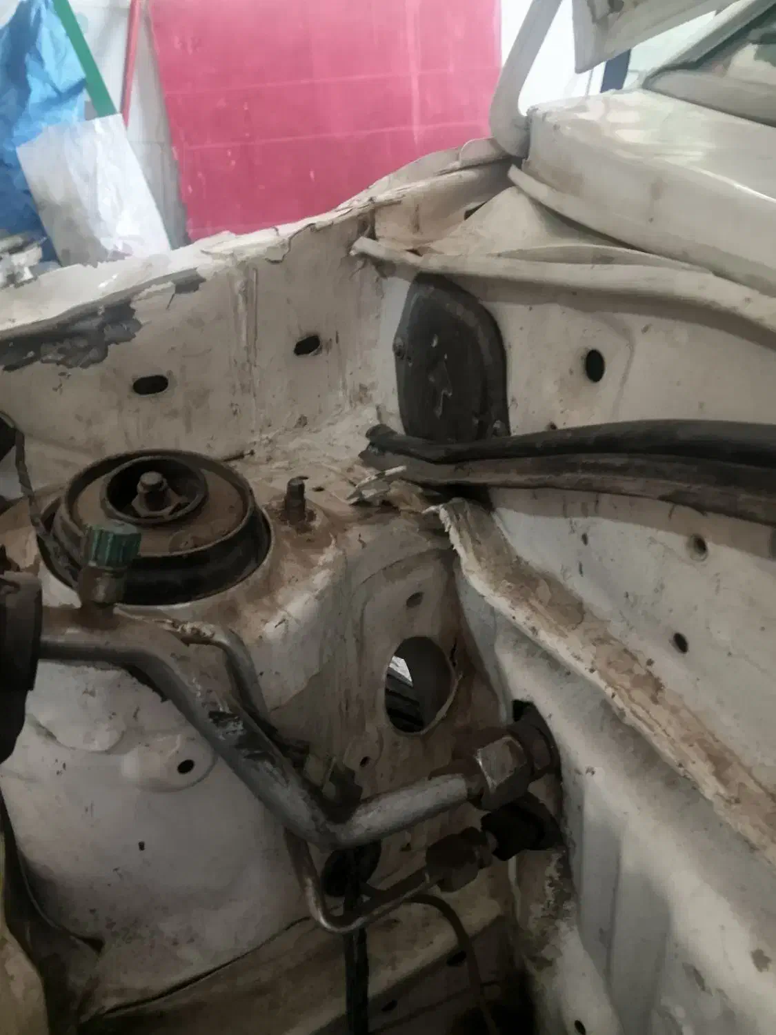 فروش یک ماشین تصادفی|خودرو سواری و وانت|یزد, |دیوار