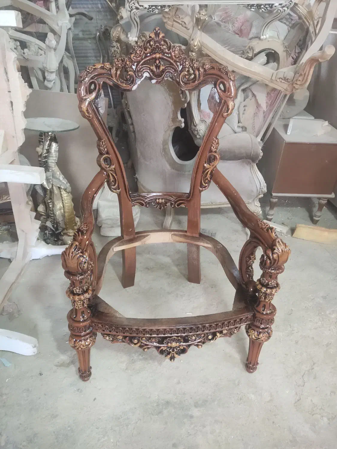 تولیدی ورنگ کاری مبلمان رامین|مبلمان خانگی و میز عسلی|اردبیل, |دیوار