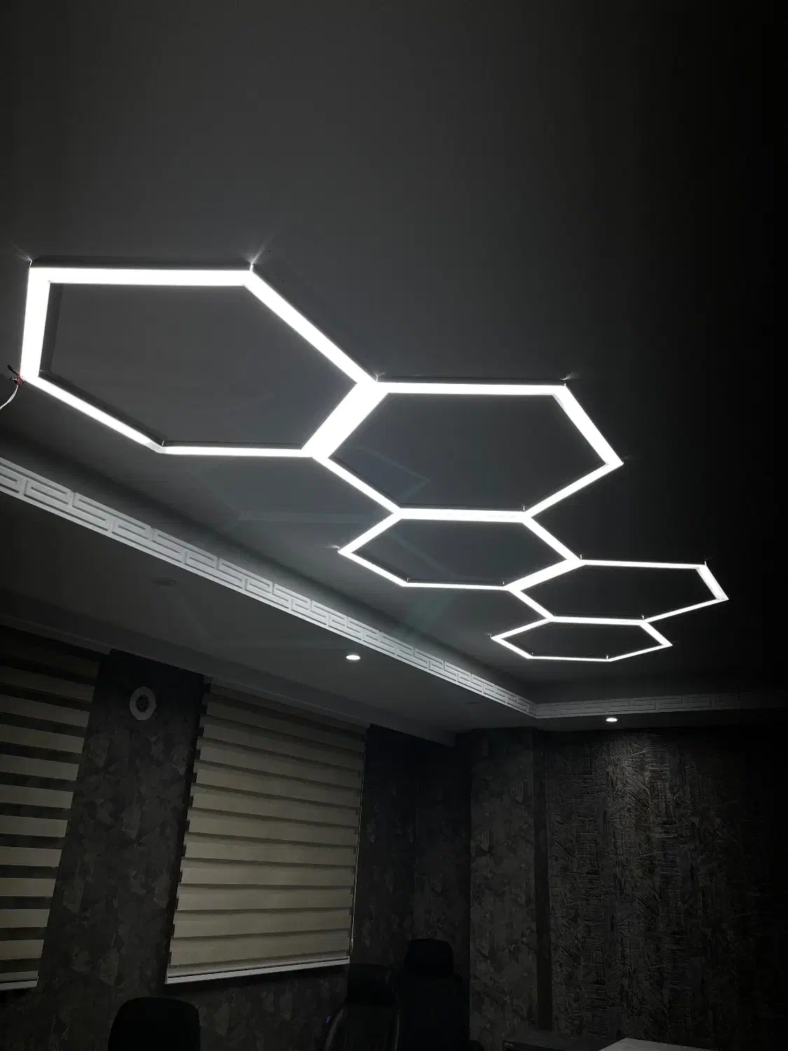 نورخطی (لاین نوری)|لامپ و چراغ|کرج, عظیمیه|دیوار