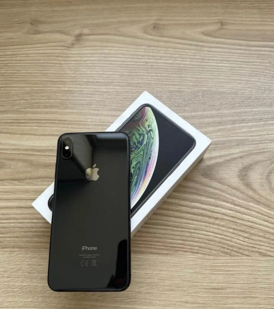 Iphone xs max|موبایل|رباط‌کریم, رباط‌کریم|دیوار