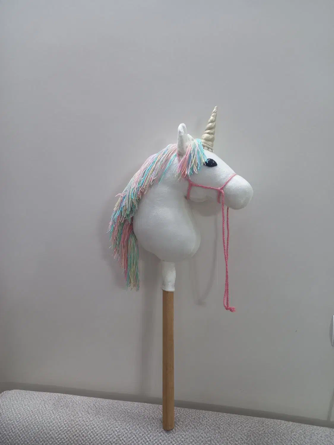 اسب تک شاخ با دسته چوبی|اسباب‌‌بازی|ری, دولت‌آباد|دیوار