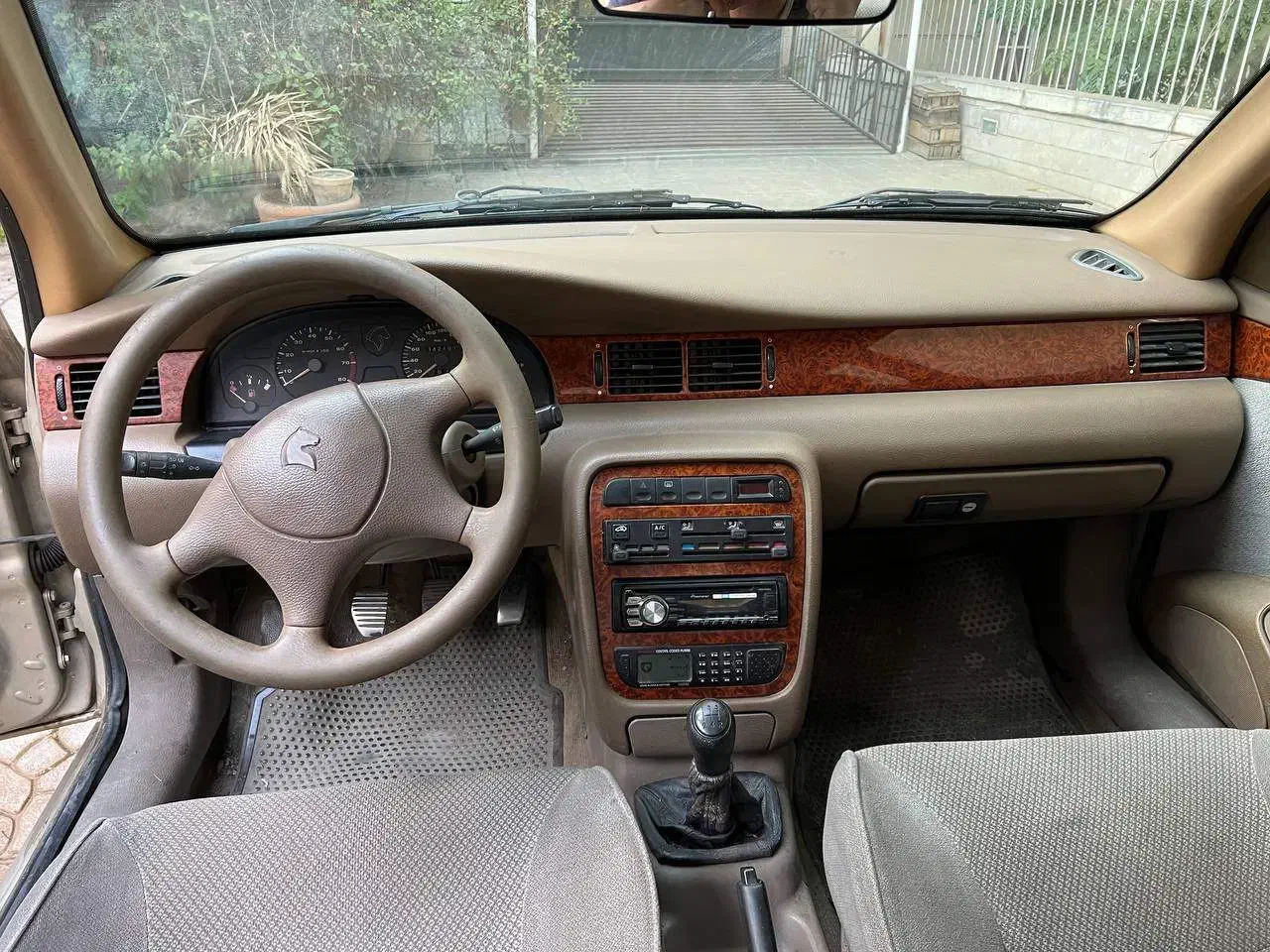 سمند 82|خودرو سواری و وانت|تهران, درب دوم|دیوار