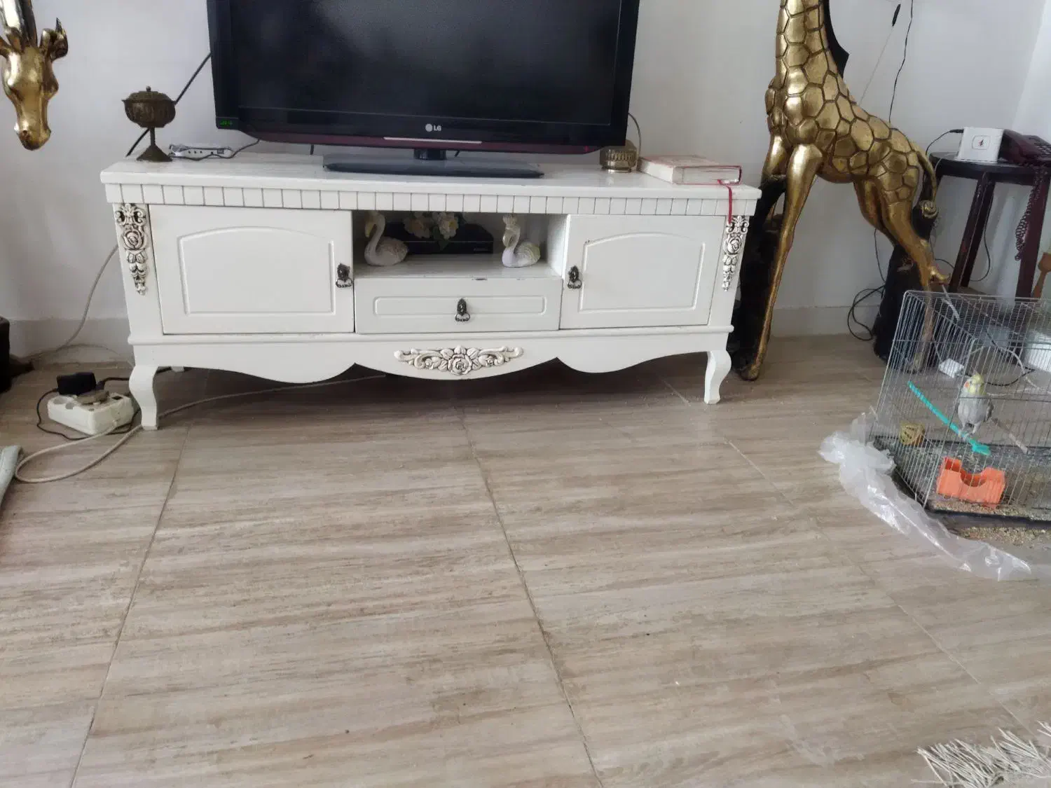 میز تلویزیون چوبی|میز تلویزیون|نیشابور, هفده شهریور|دیوار