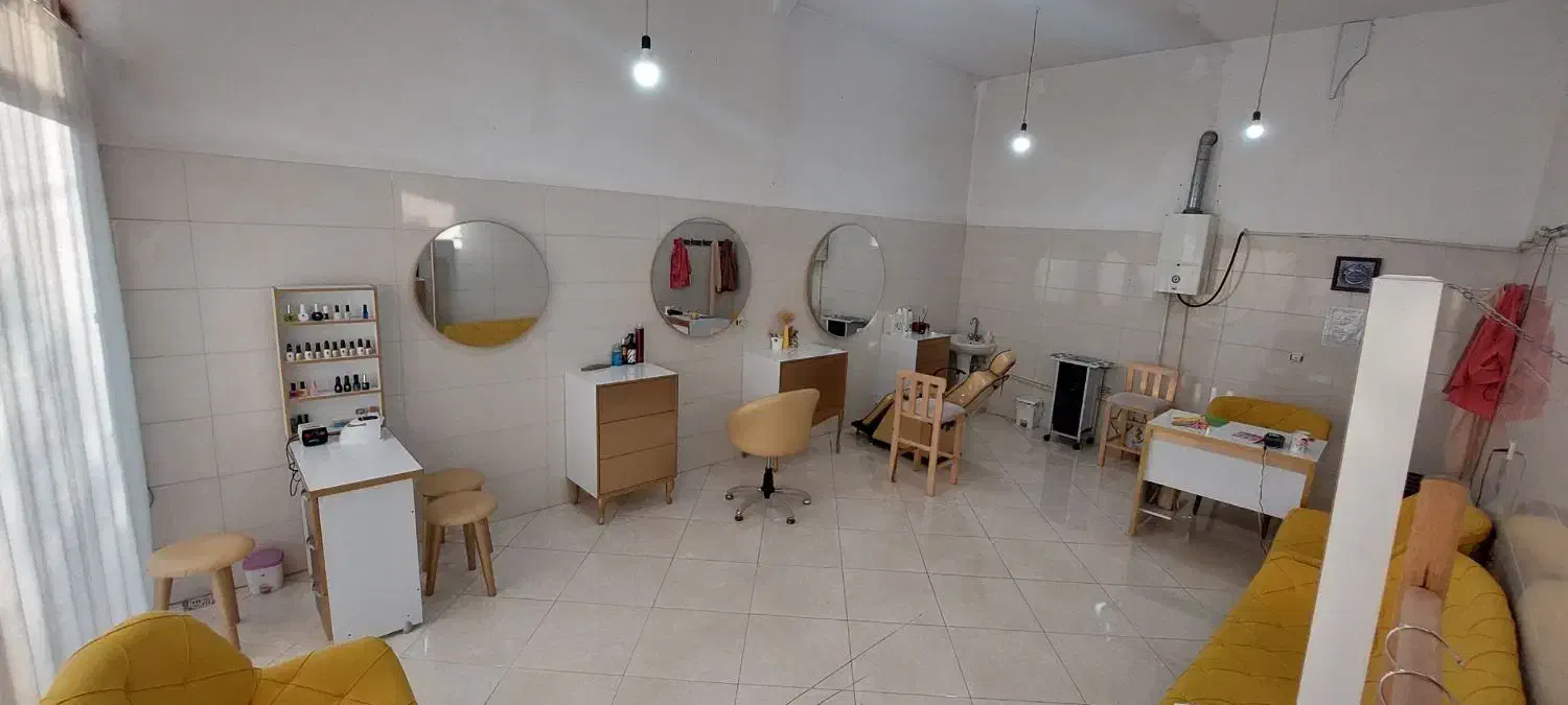 کشو اینه وهمه وسایل ارایشگاه|حراج|خلخال, |دیوار