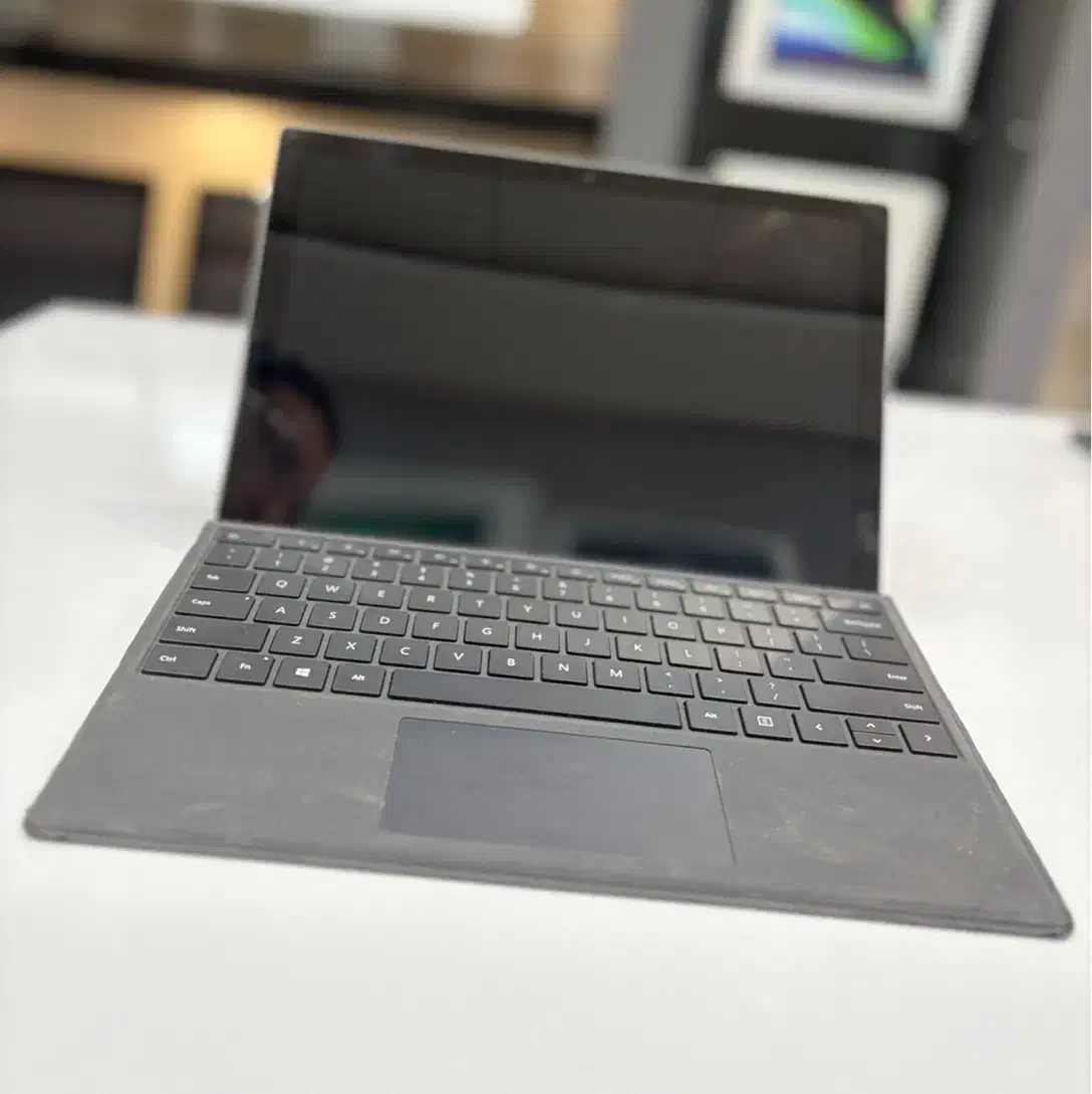 سرفیس پرو۷ فوق العاده تمیز|رایانه همراه|یزد, |دیوار