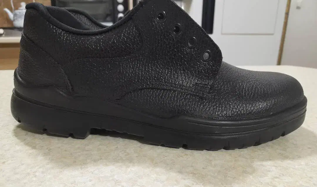 کفش کار ایمنی نو و استفاده نشده|کیف، کفش، کمربند|بندر انزلی, کارآموزی|دیوار