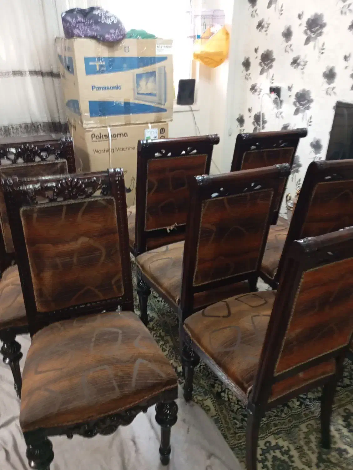 میز ناهار خوری ۸ نفر منبت کاری شده کاملا سالم|میز و صندلی غذاخوری|تهران, قصر فیروزه ۱|دیوار