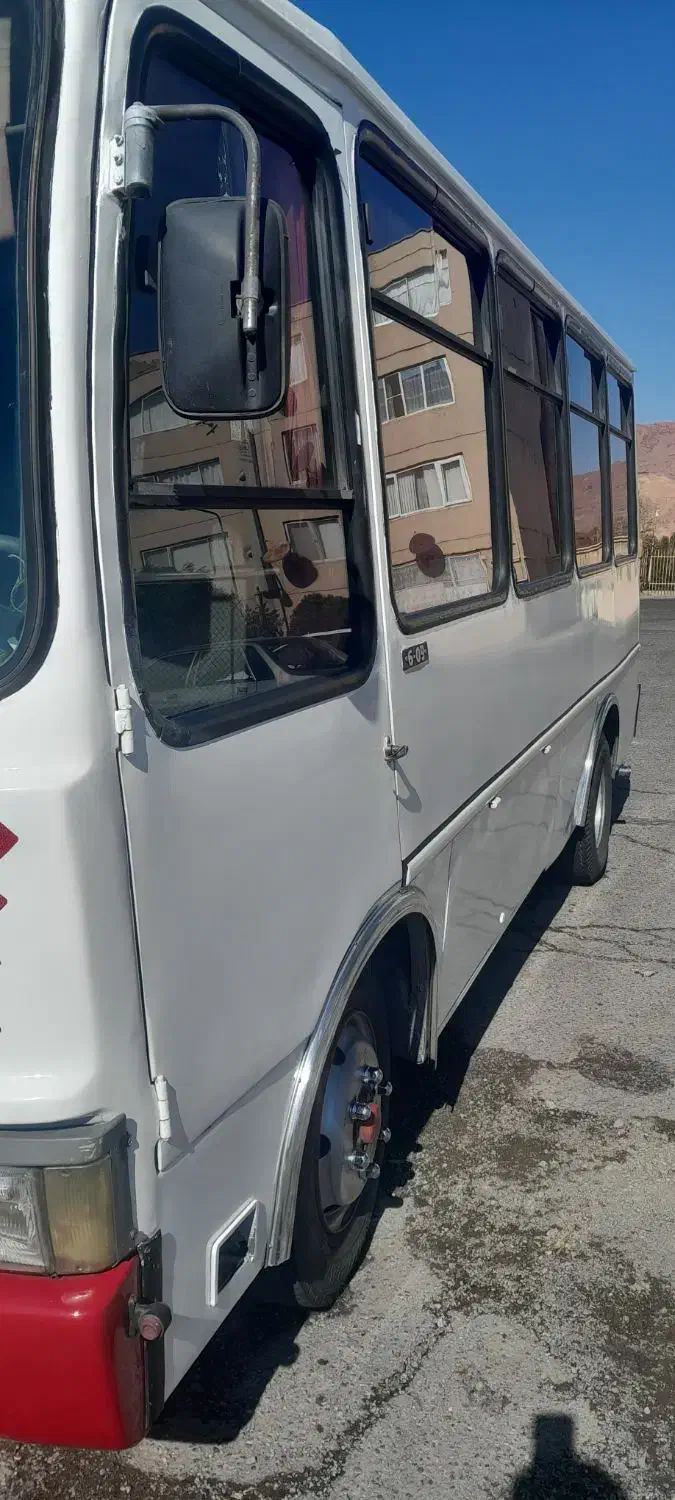 یک دستگاه مینی بوس اویکو مدل ۷۷ استاندارد|خودرو سنگین|تبریز, |دیوار