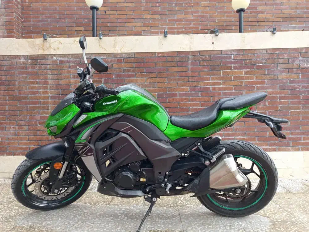 موتور z1000|موتورسیکلت|قزوین, |دیوار