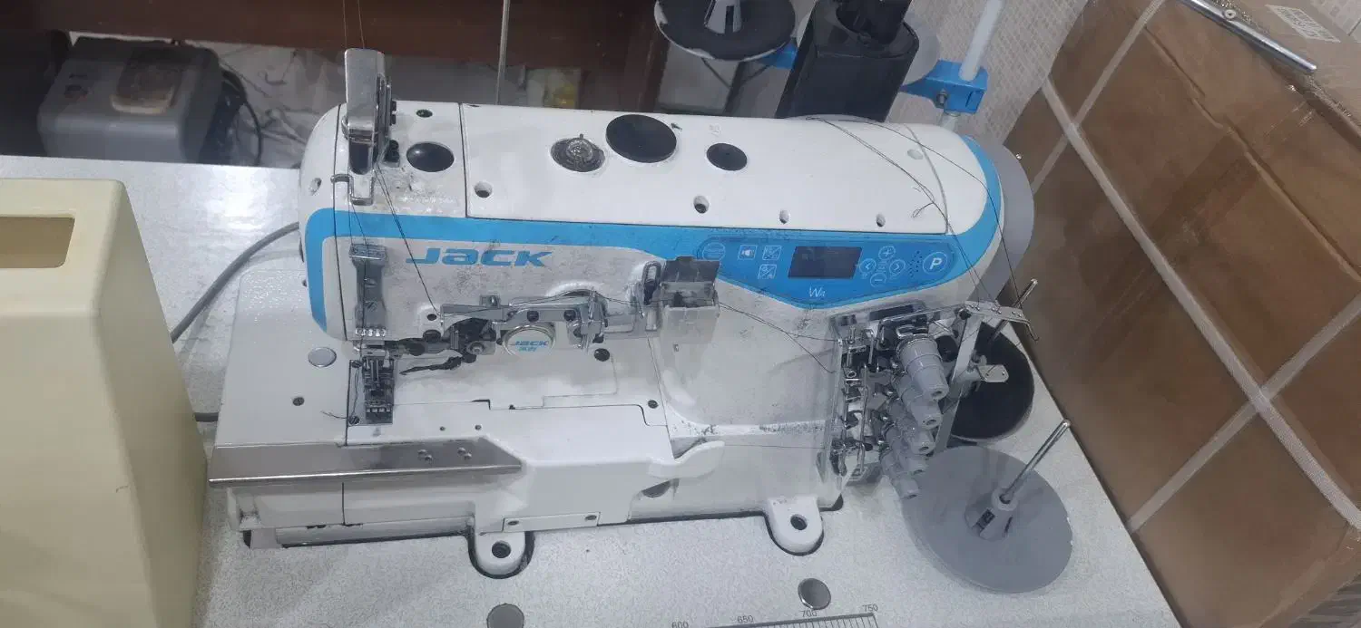 چرخ خیاطی راسته دوز و زیگزال درحدنومیاندوز فول|چرخ خیاطی و ریسندگی|فردیس, شهرک شهید حسینی|دیوار