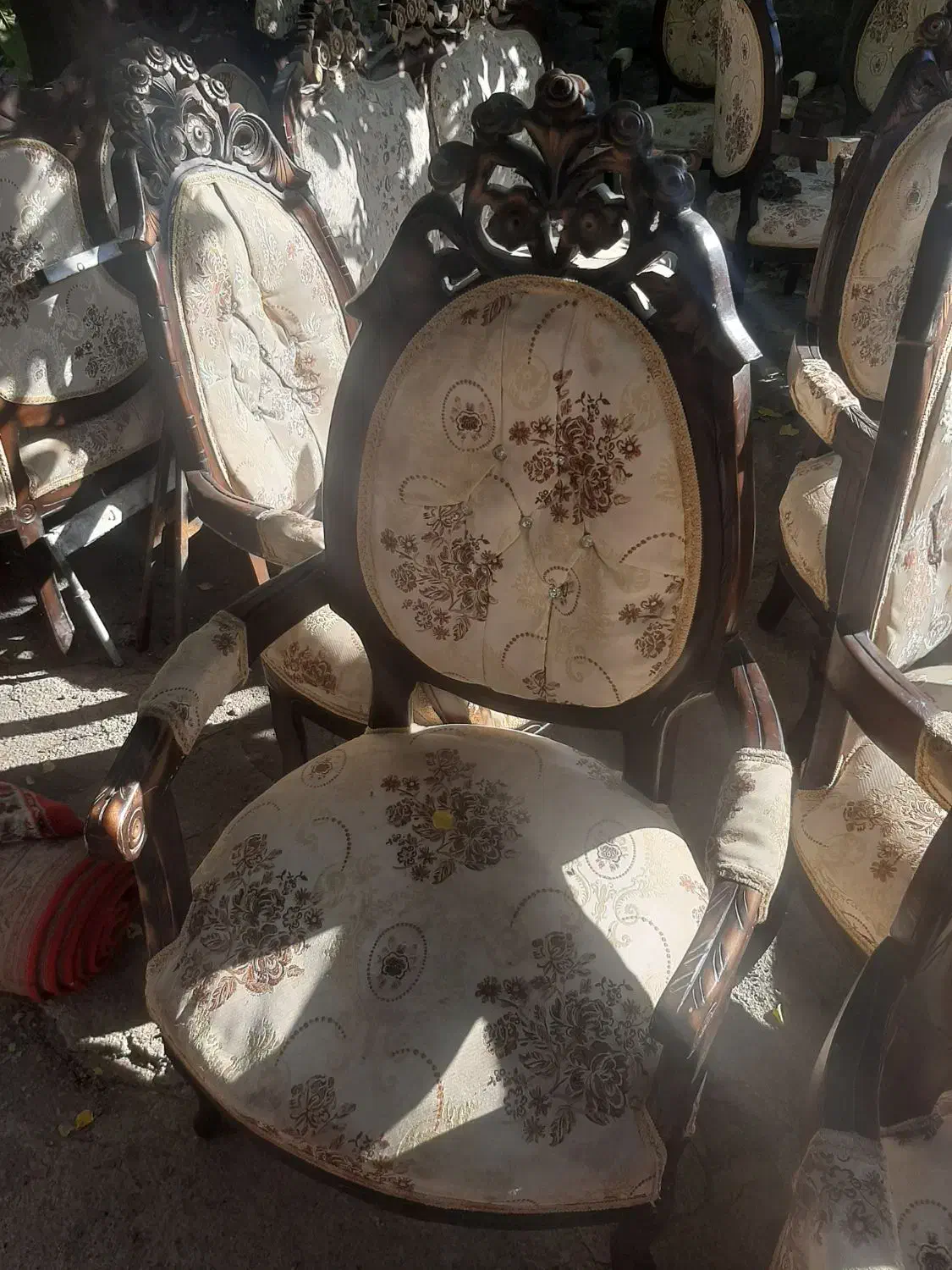 دوعدد فرش ۱۲متری و دو دست مبل فرهی و صدامی|فرش|مرند, |دیوار