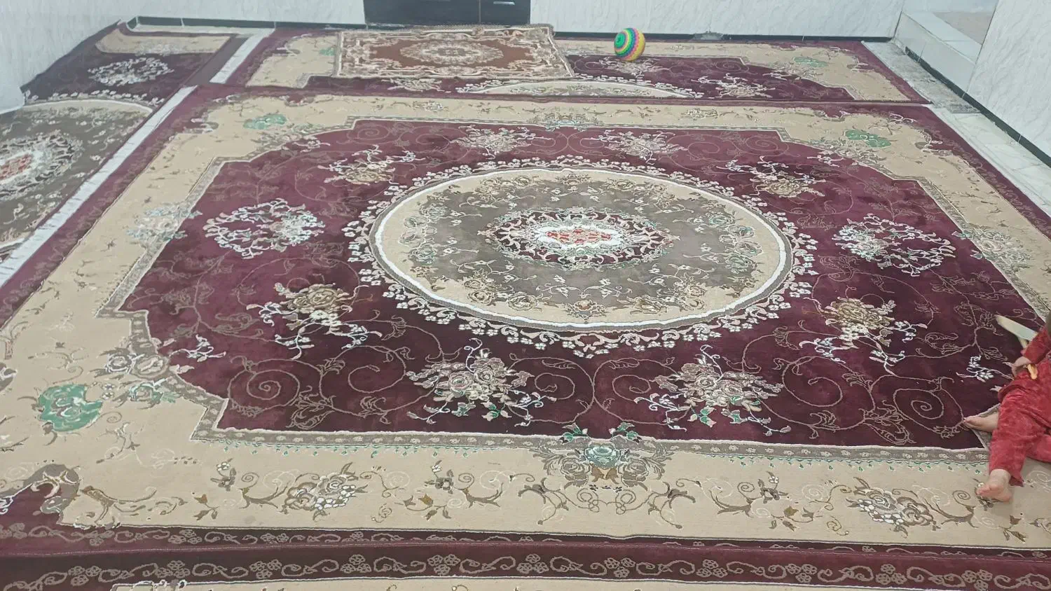 قالی مناسب خانه باغ|فرش|مریوان, |دیوار