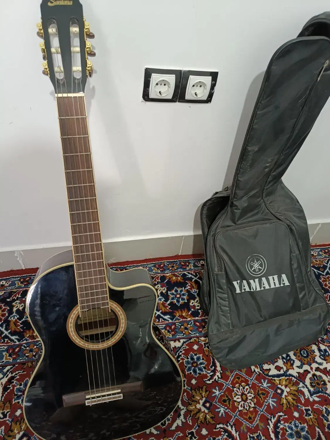 فروش گیتار و مترونوم|گیتار، بیس، امپلیفایر|اصفهان, جلالیه|دیوار