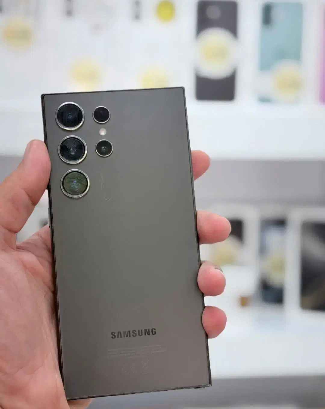 گوشی|موبایل|بادرود, |دیوار