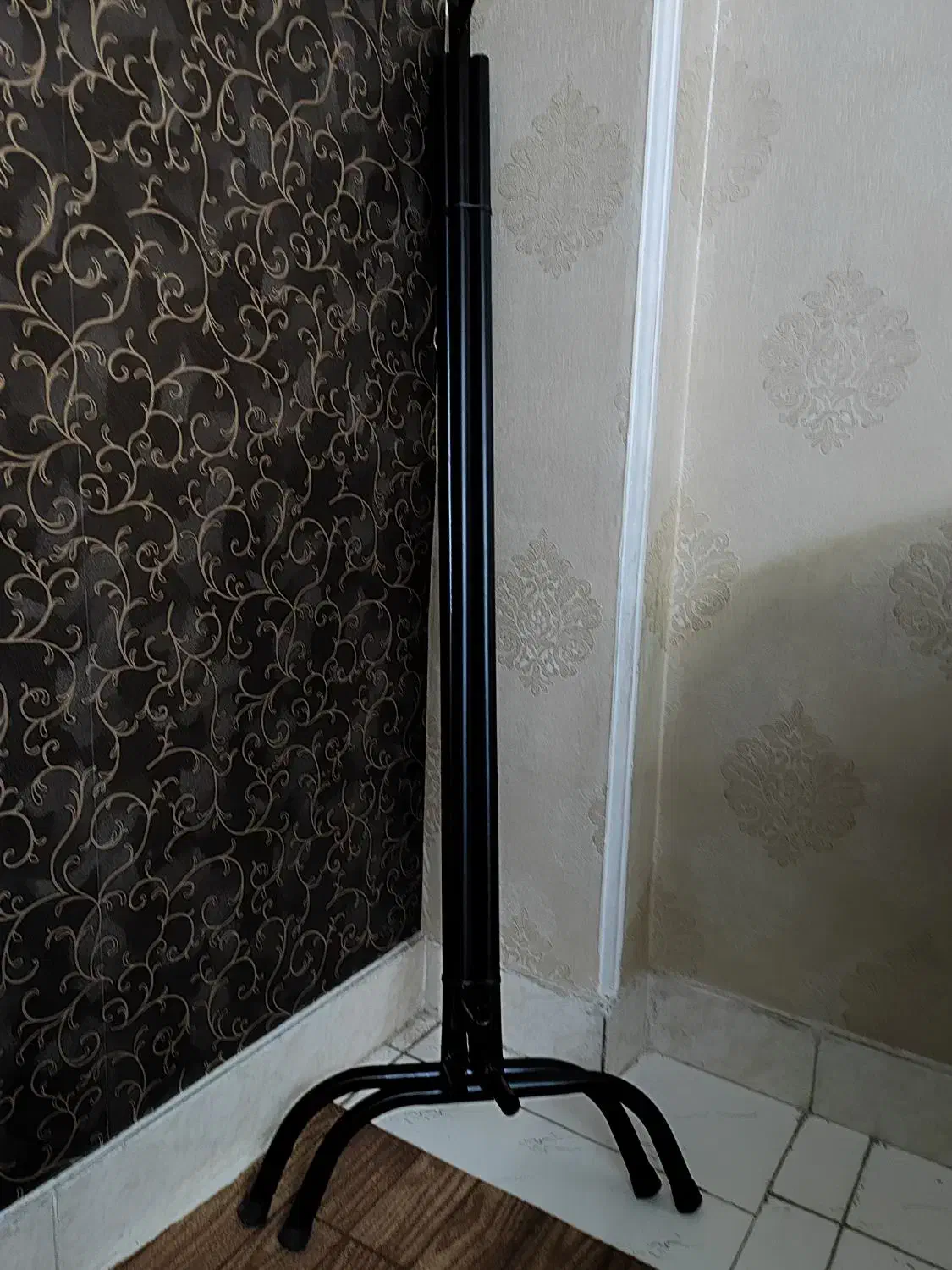 رگال لباس|مبلمان خانگی و میز عسلی|باقرشهر, |دیوار