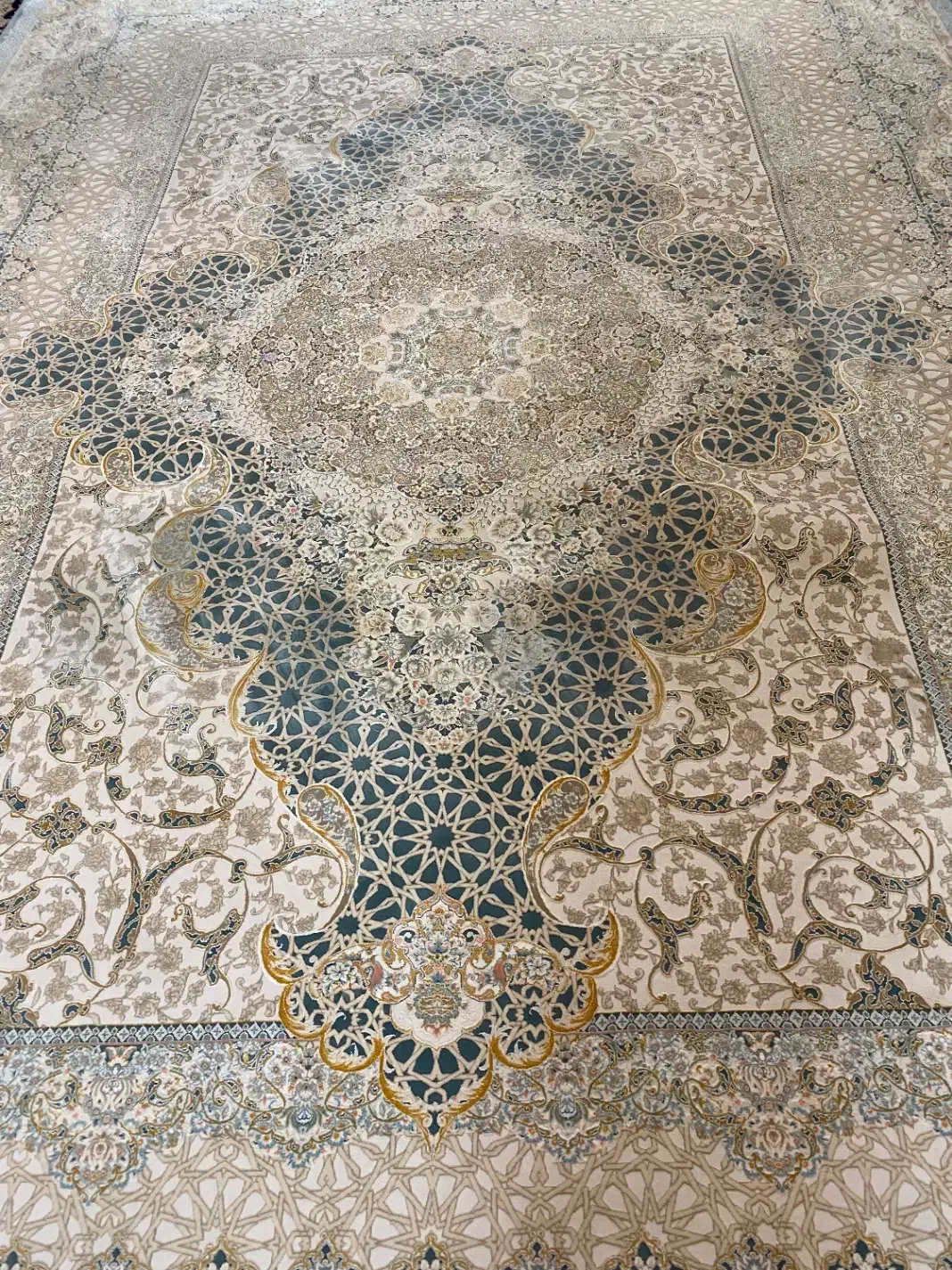 فرش ۹متری صادراتی سروین|فرش|مشهد, ده دی|دیوار