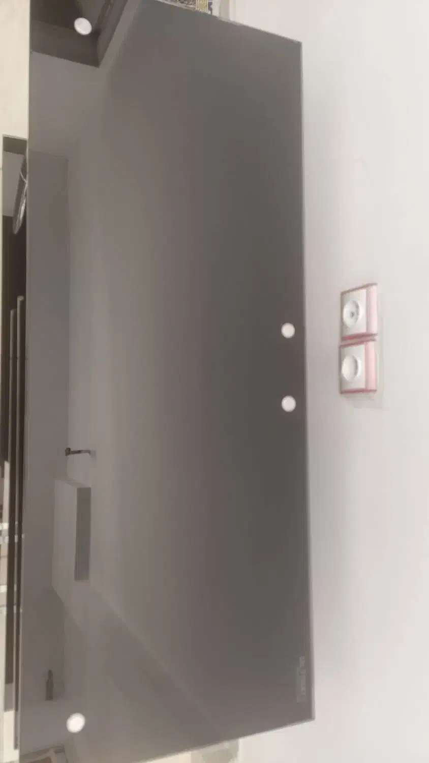 میز تلویزیون شیشه ای|میز تلویزیون|اندیشه, اندیشه فاز ۱|دیوار