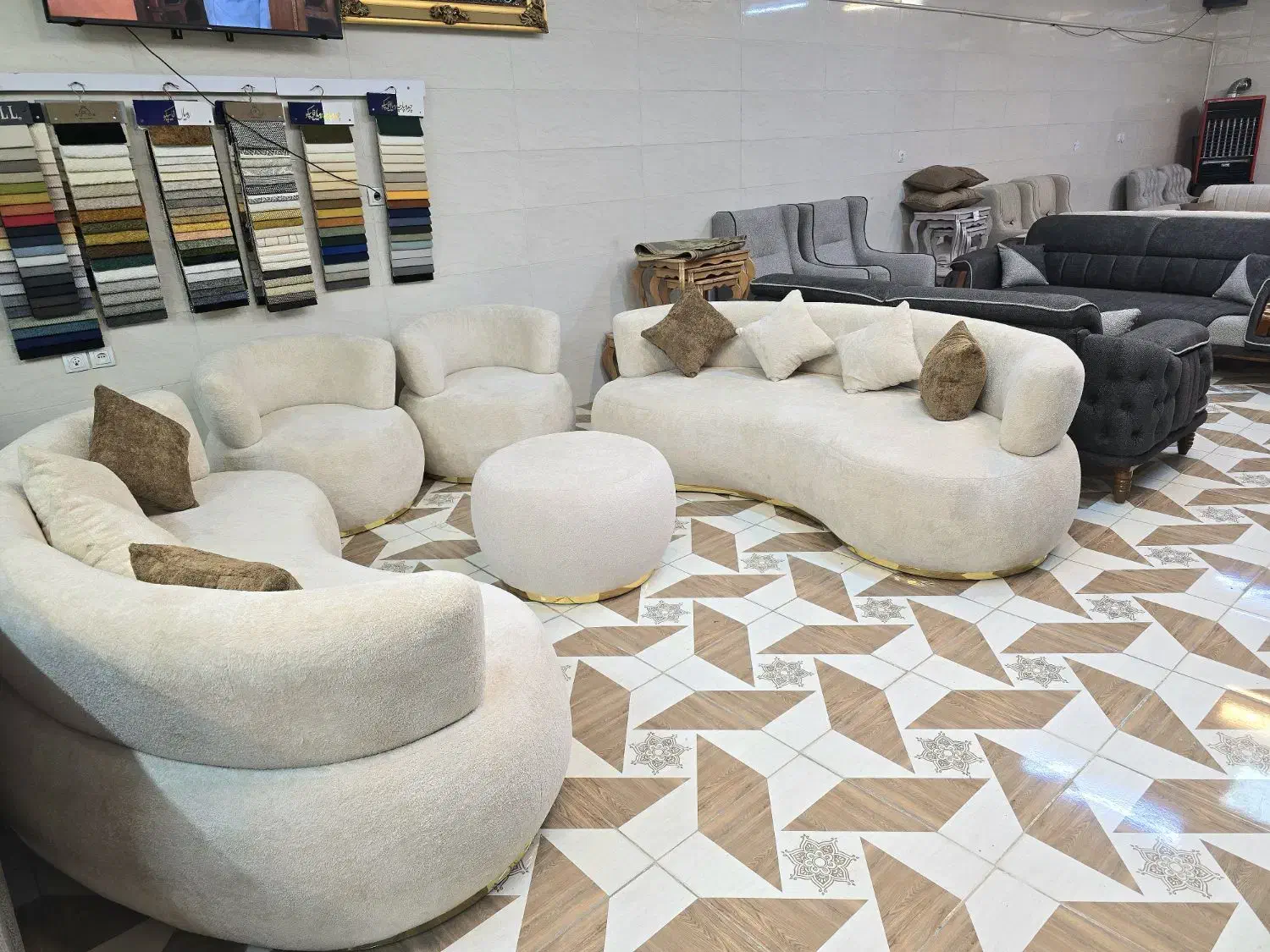 مبل 8نفره مینیمال لوبیایی|مبلمان خانگی و میز عسلی|یزد, |دیوار