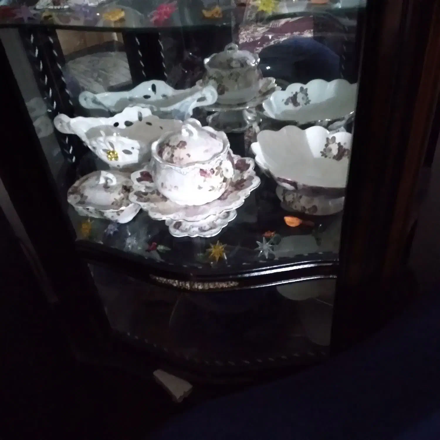 بوفه|بوفه، ویترین، کنسول|رشت, جماران|دیوار