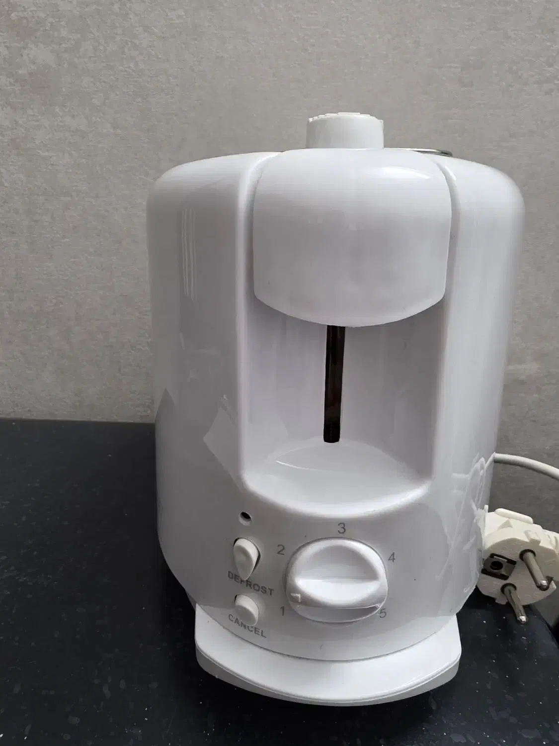 توستر نان اصل آلمان مارک کلترونیک|اجاق گاز و لوازم برقی پختوپز|اصفهان, پرتمان|دیوار