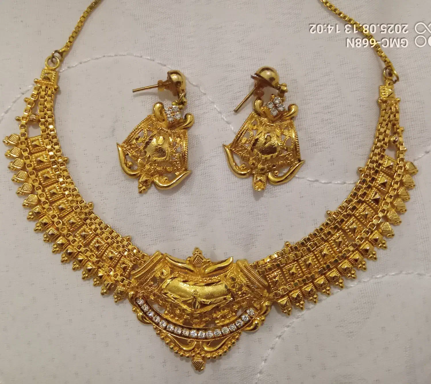 نیم ست طرح طلا هندی|بدلیجات|شهریار, شهرک وائین|دیوار