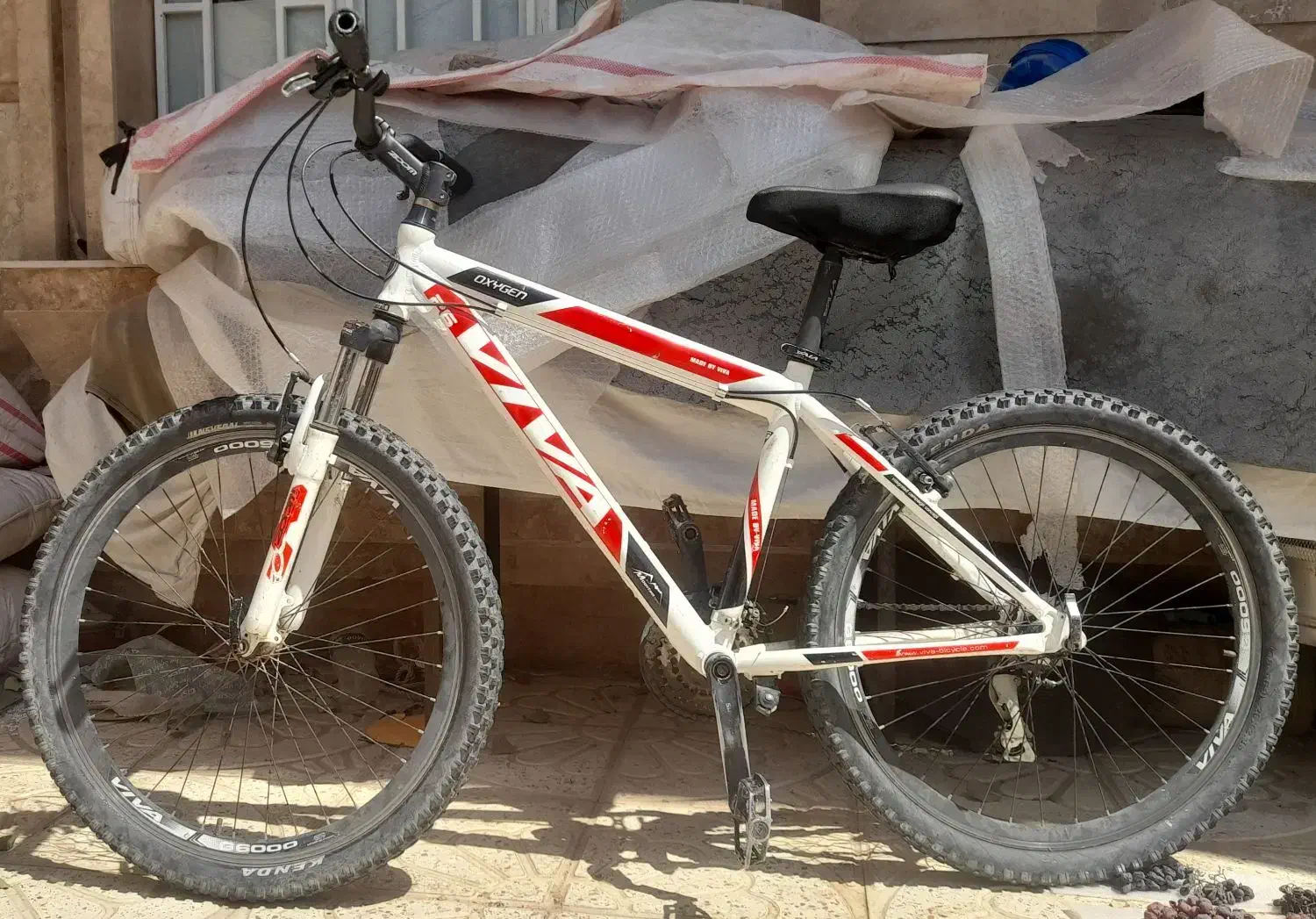 دوچرخه ویوا درحد نو همچی سالم اصل ویوا|دوچرخه، اسکیت، اسکوتر|بوئین زهرا, |دیوار