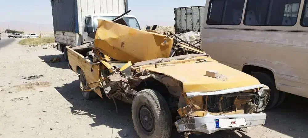 نیسان تصادفی|خودرو سواری و وانت|قزوین, |دیوار