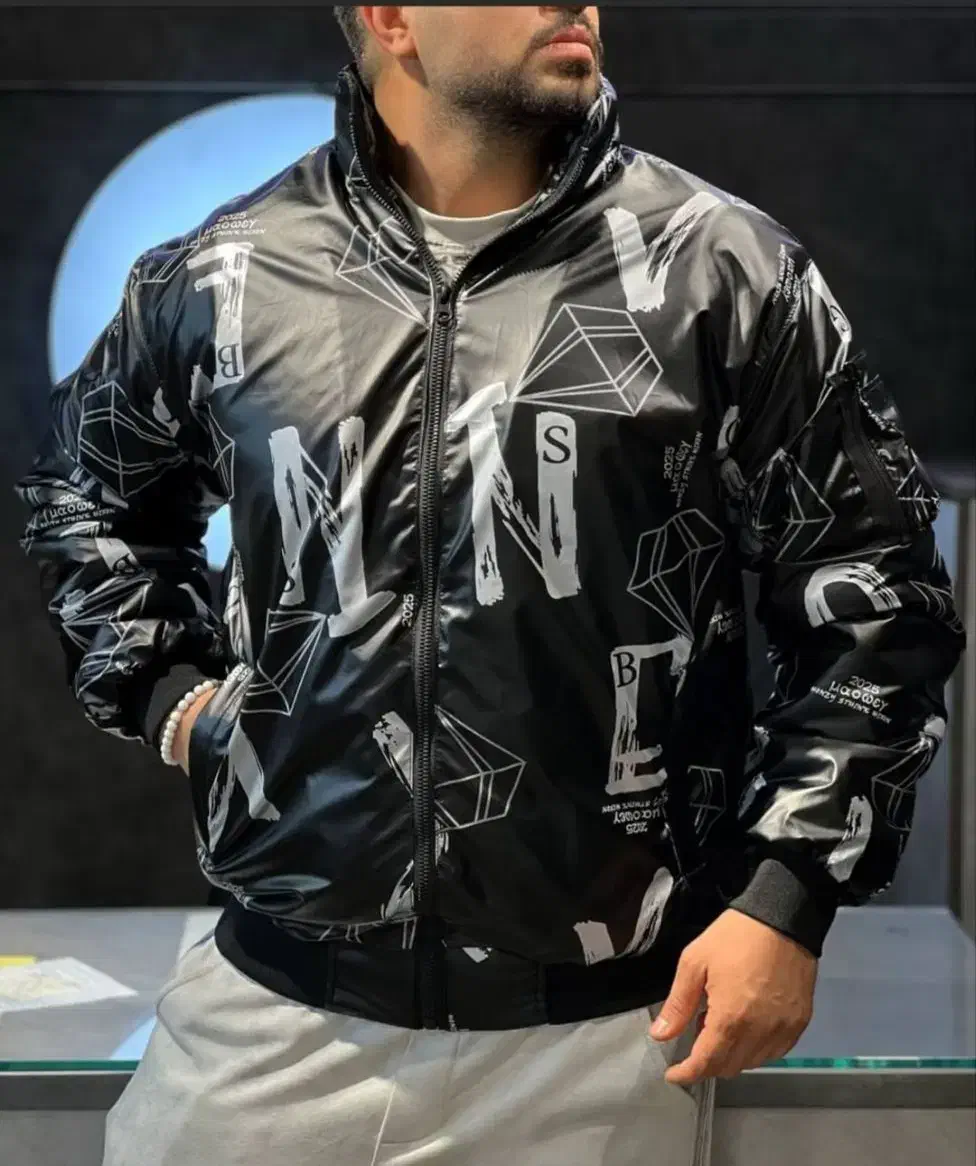 خیاط بیرونبر چرخکار|استخدام صنعتی، فنی، مهندسی|اردبیل, |دیوار