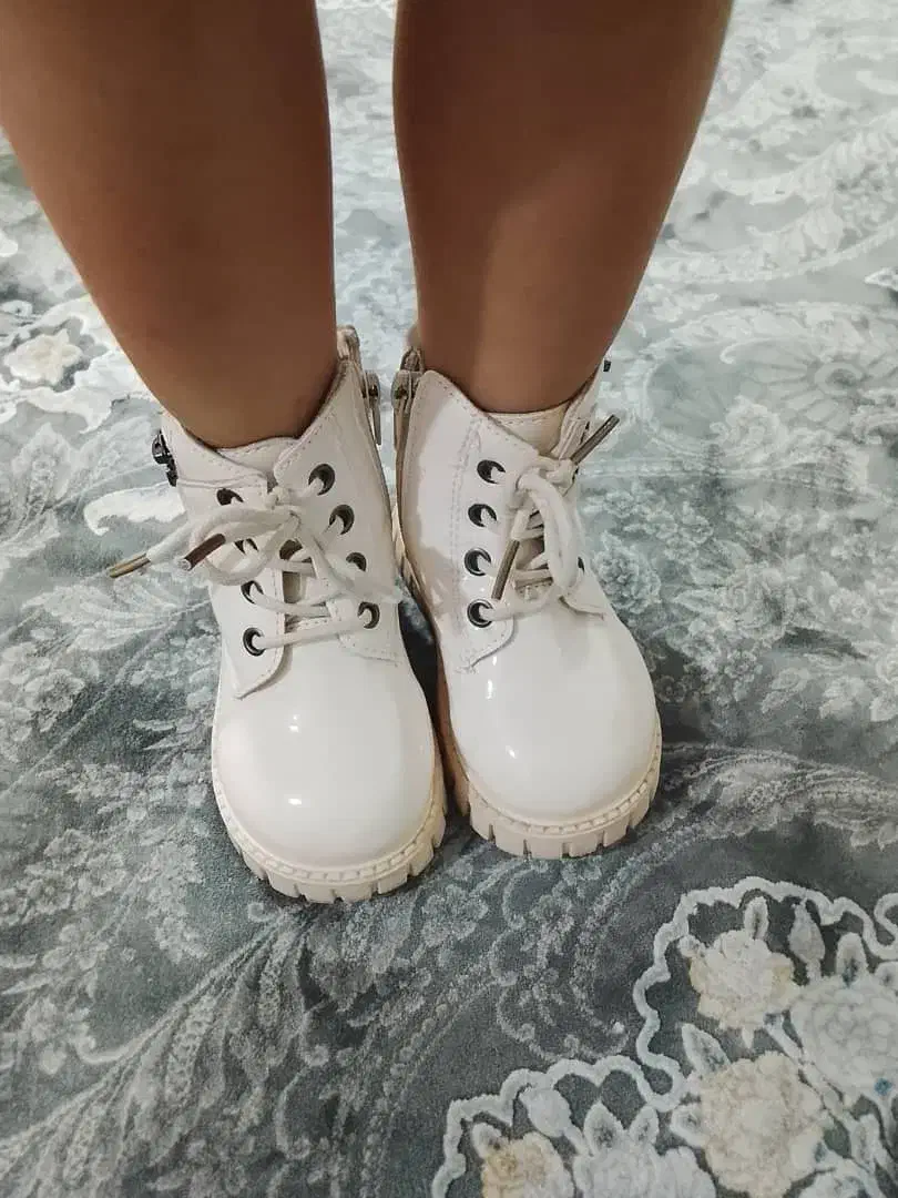 کفش دخترانه|کیف، کفش، کمربند|چهارباغ, |دیوار