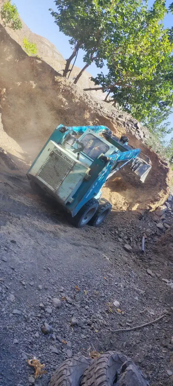 خاکبرداری با مینی لودر،بابکت،توماس و خاور|خدمات حمل و نقل|مشهد, بهمن|دیوار