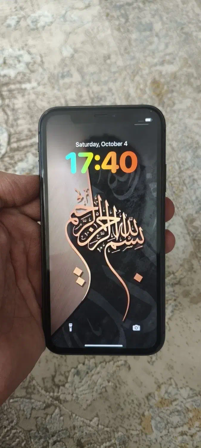 iPhone 11 normal|موبایل|اصفهان, باغ زیار|دیوار